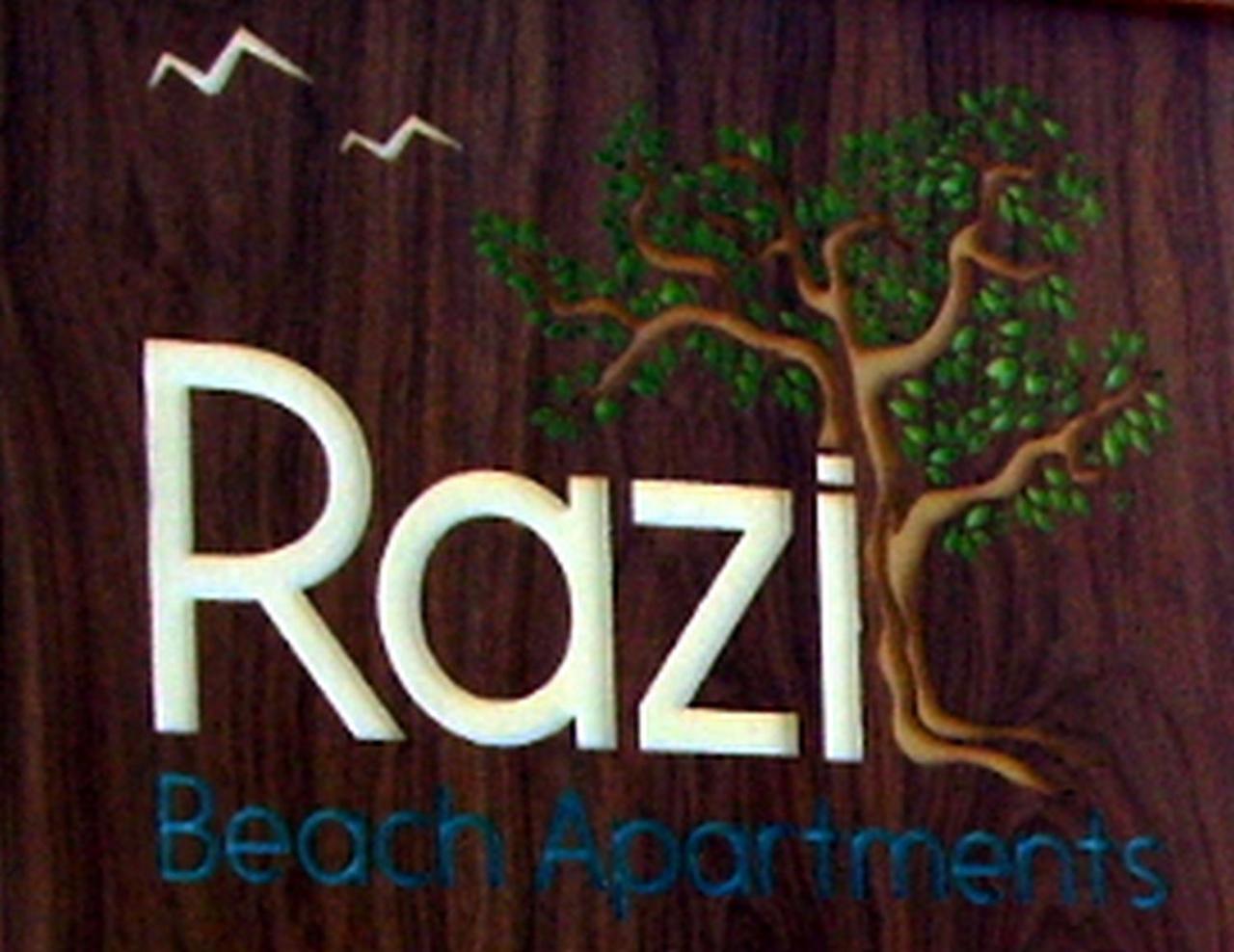 Razi Beach 레포카스트론 외부 사진
